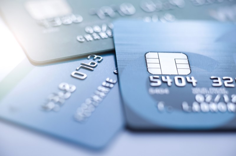 Vários cartões de crédito juntos | Tipos de contas | Economia e renda extra | Eu Dou Conta